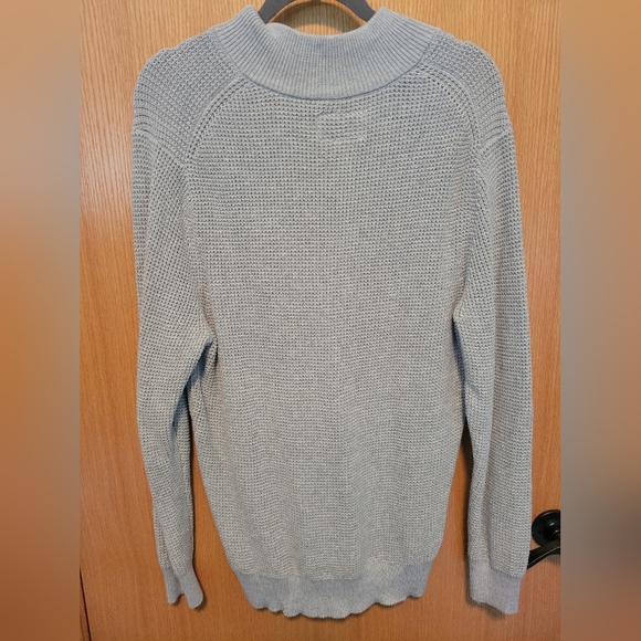 Light Gray Waffle Knit Men's 1/4 Zip Sweatshirt - Picture 2 of 3
